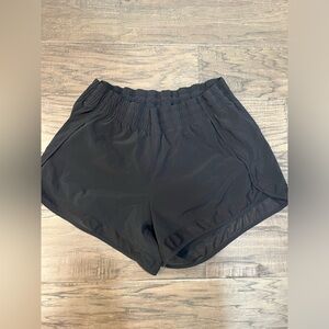 Athleta Women’s  Mesh Racer Run Shorts